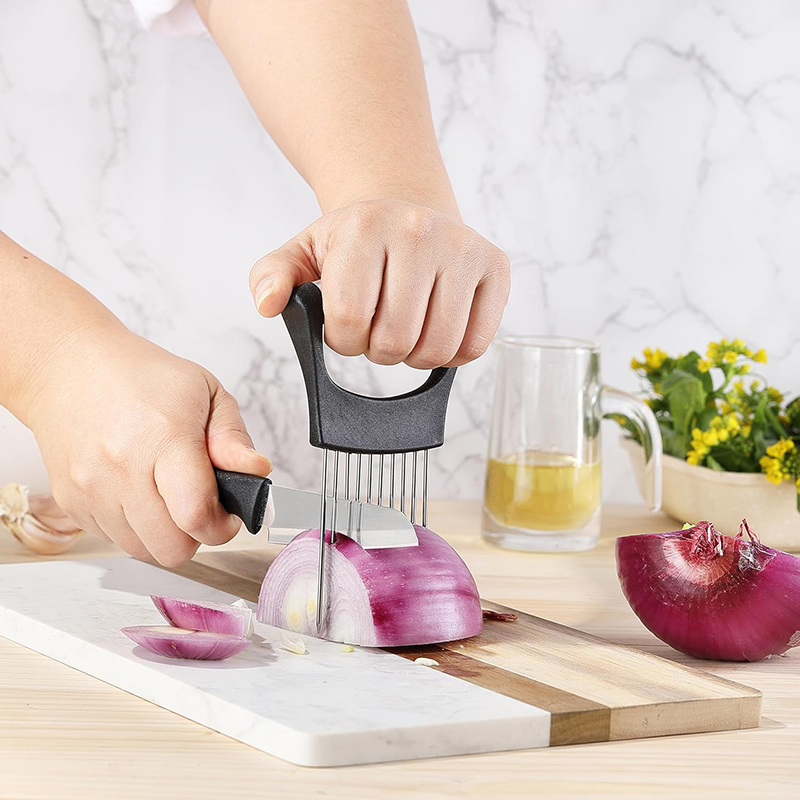 Roestvrijstalen uiensnijderhou - Onion Holder Slicer recensie en prijs